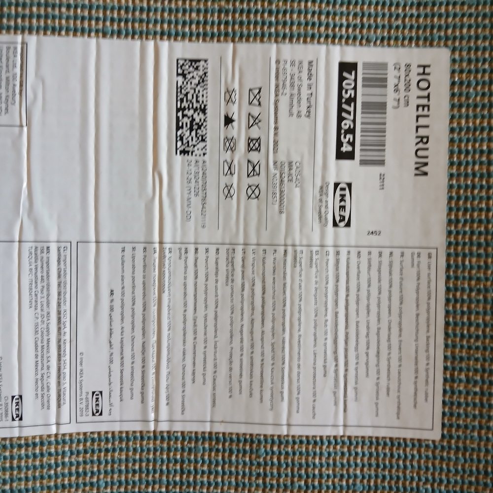 NEW IKEA HOTELLRUM Beautiful 6'7 x 2'7 Area Rug only opened for pictures. The - Picture 12 of 16